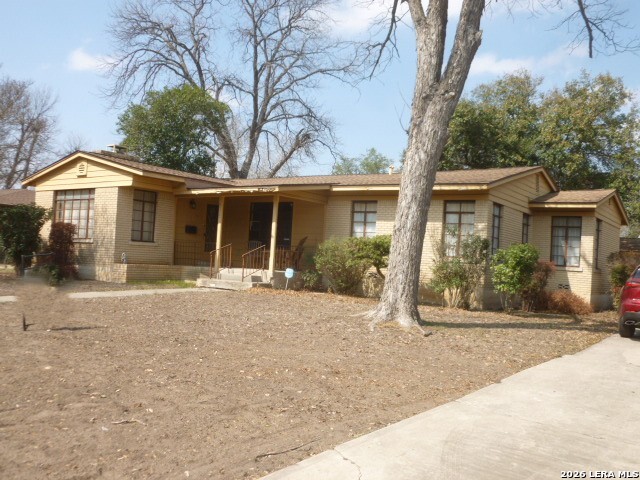 115 Rosemont Listing Cover Image