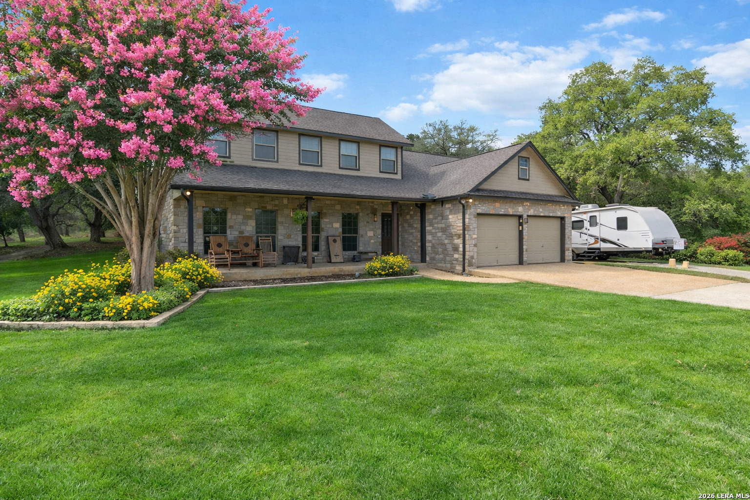 9238 N Point Dr Listing Cover Image