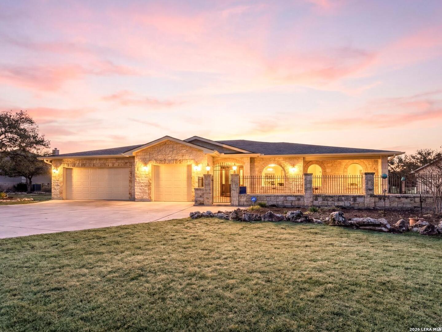 443 Lantana Mesa Listing Cover Image