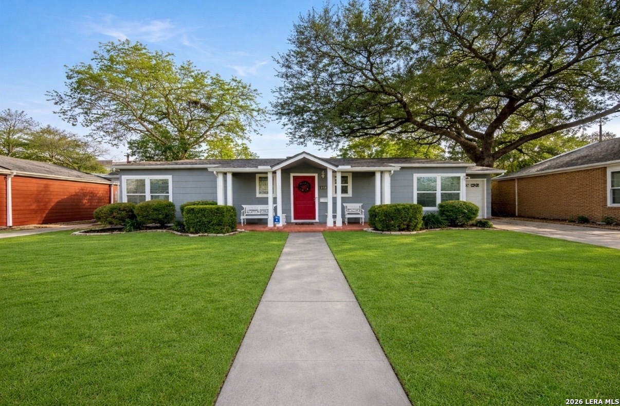 246 Wellesley Blvd Listing Cover Image