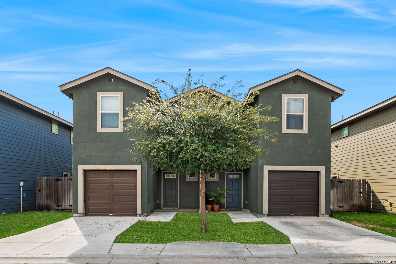 6934 Lakeview Dr Listing Cover Image