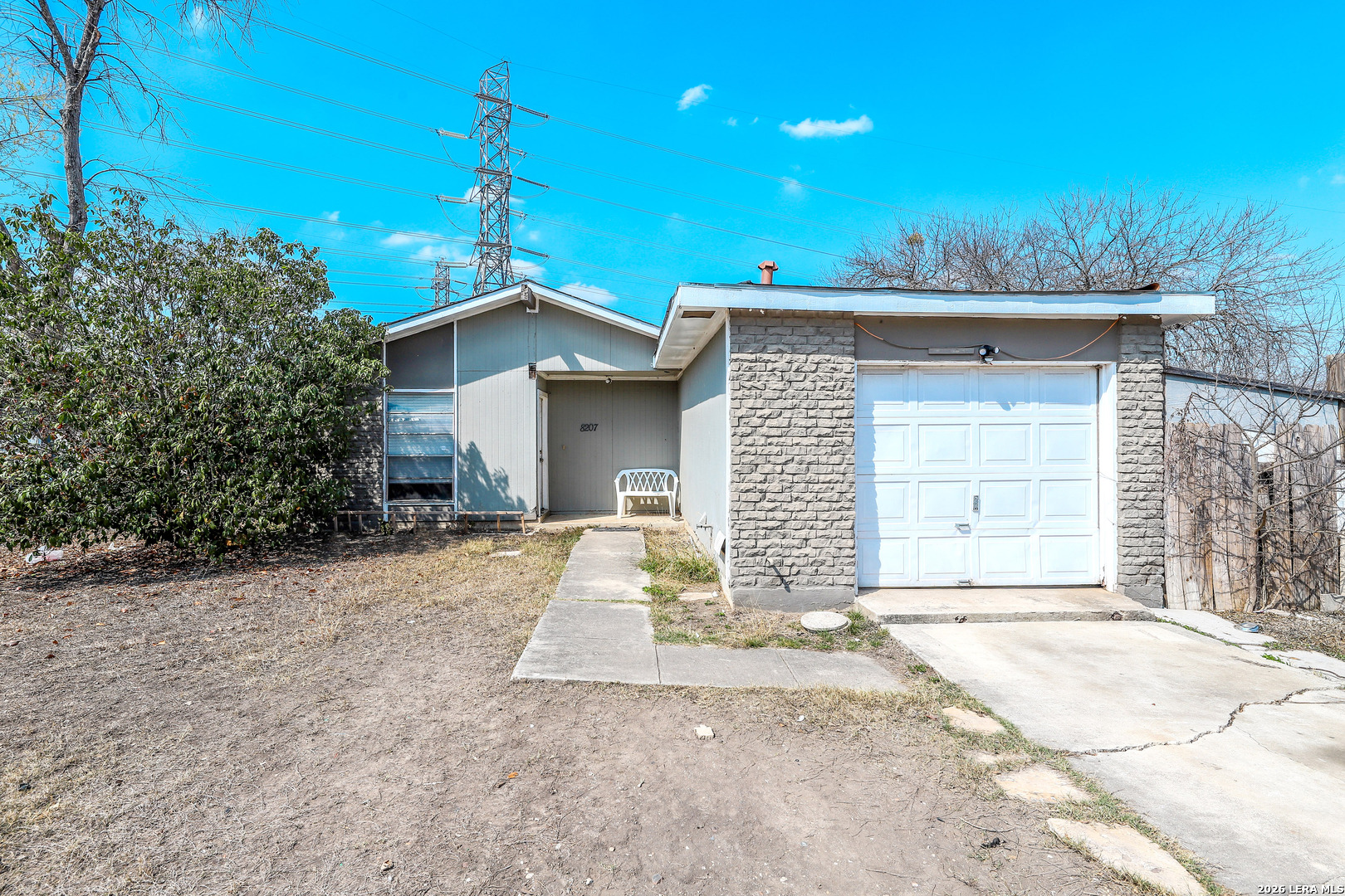 8207 GLEN FOX, San Antonio, TX 78239