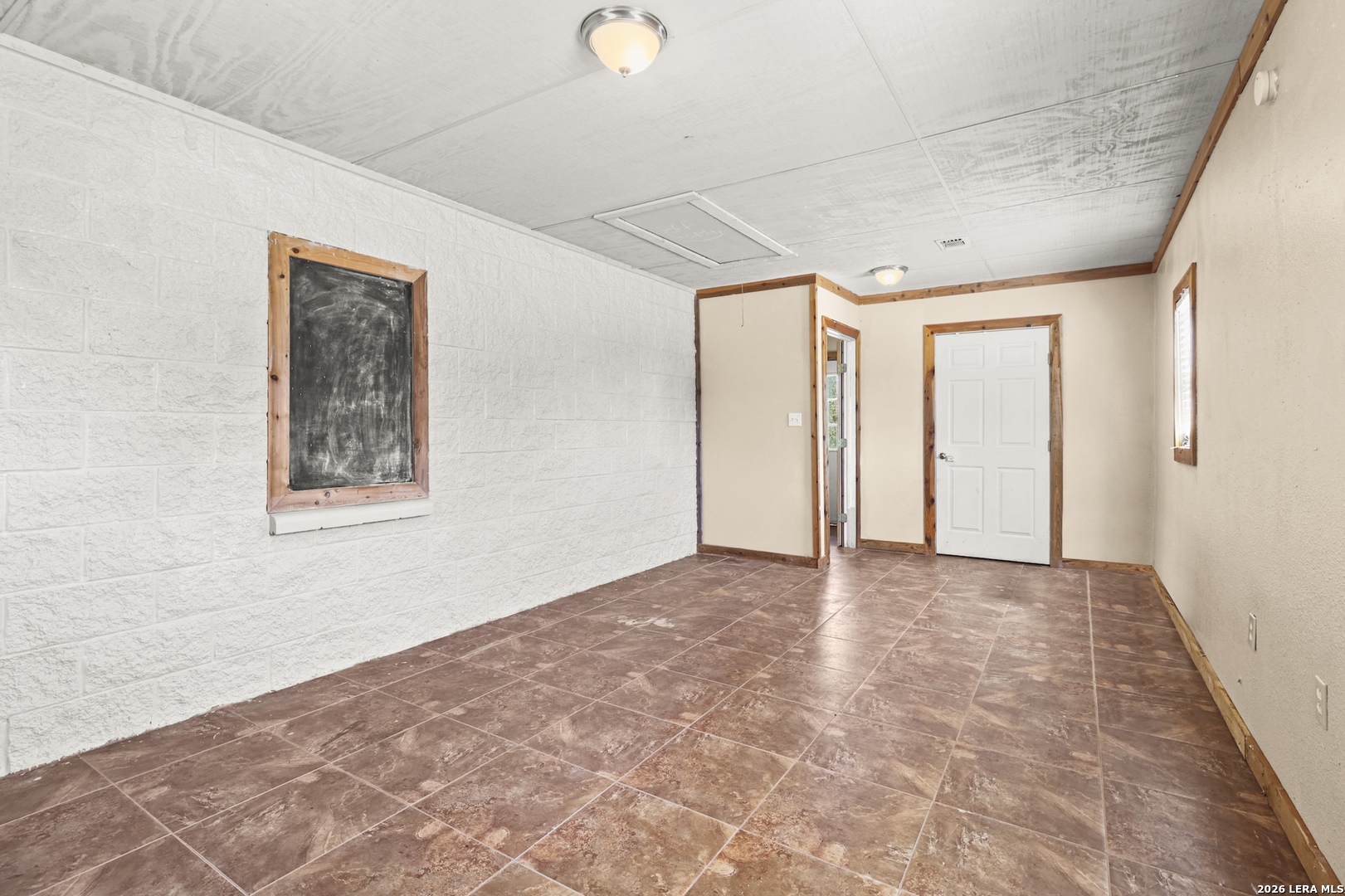 146 Exotic, Bandera, TX 78003