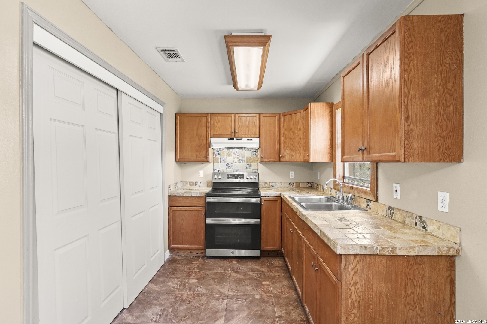 146 Exotic, Bandera, TX 78003