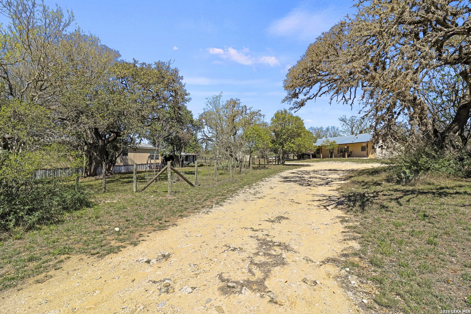 146 Exotic, Bandera, TX 78003