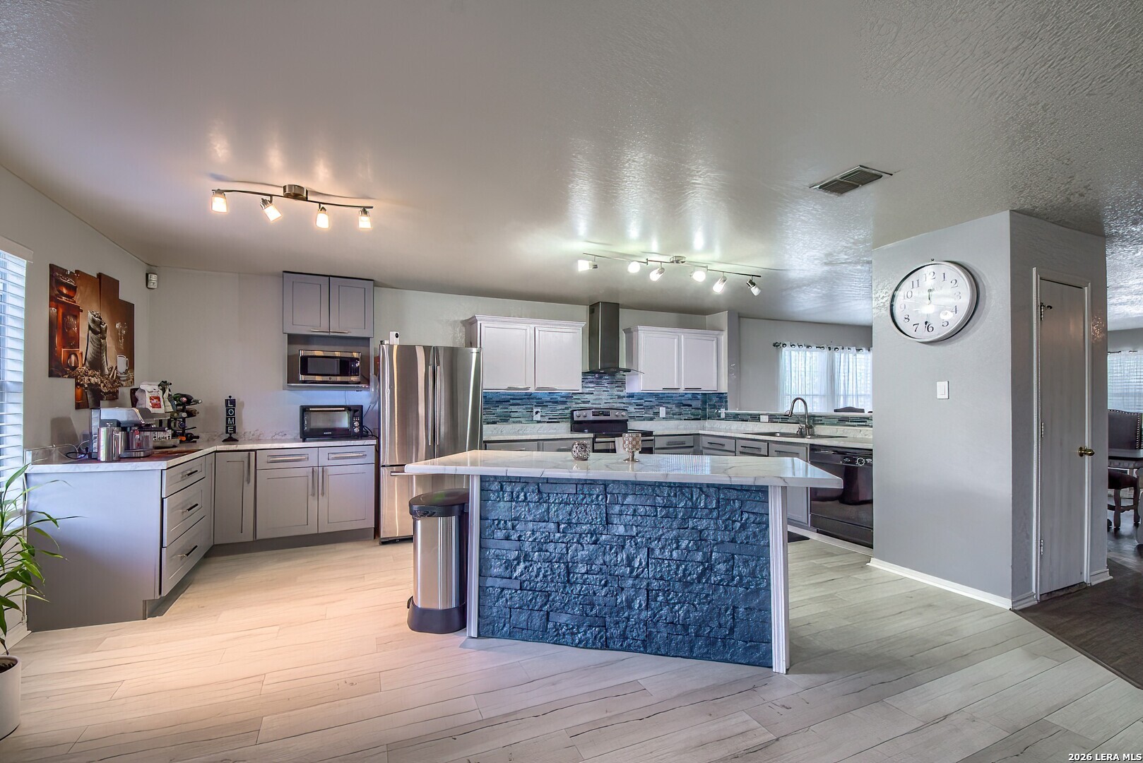 9143 Malabar Canyon Listing Cover Image