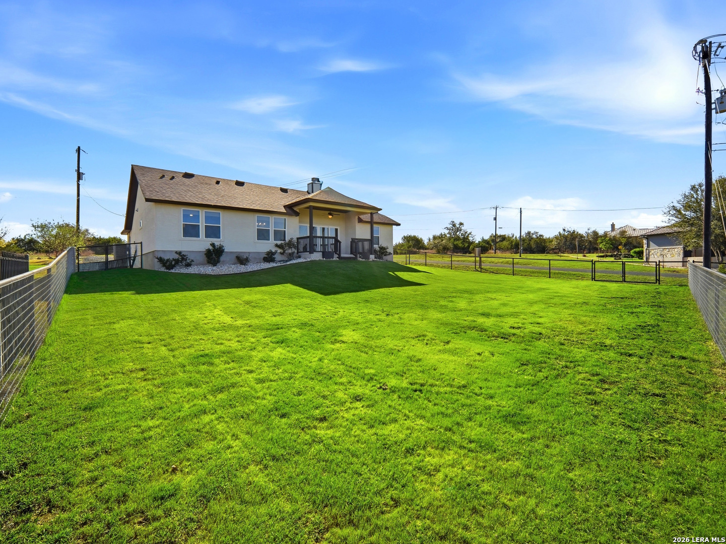101 N Jerry Gray, Blanco, TX 78606