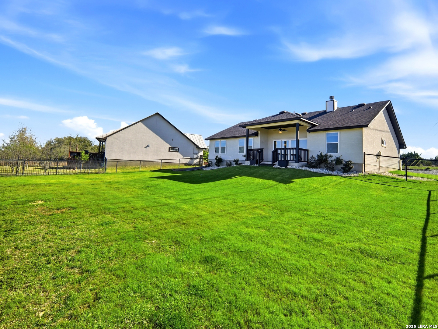 101 N Jerry Gray, Blanco, TX 78606