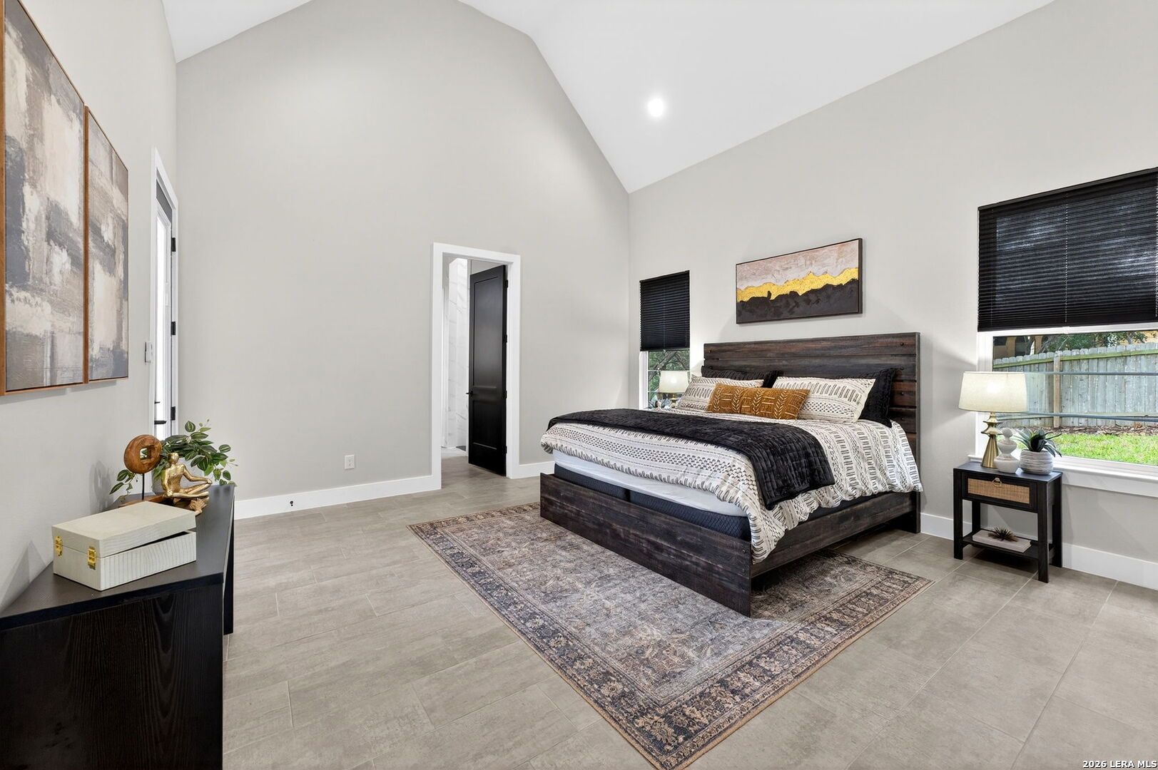 8024 Alton