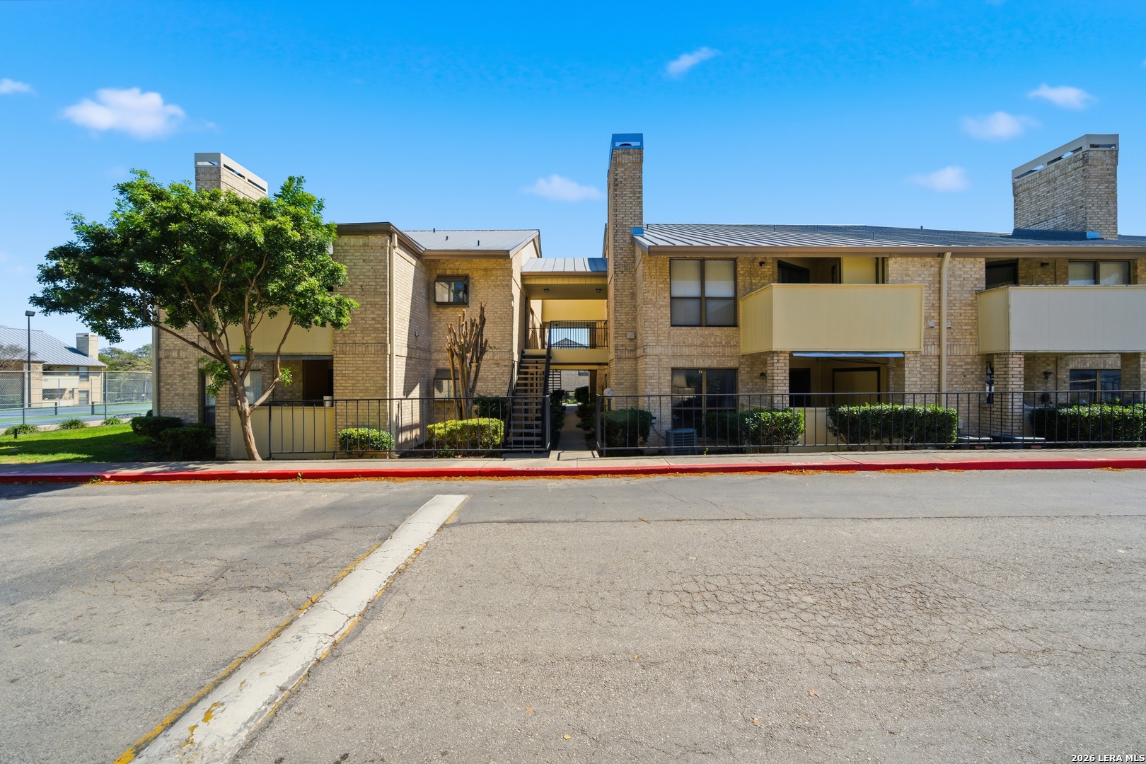 11843 Braesview Listing Cover Image