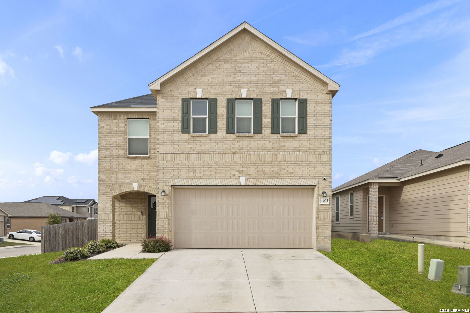 4703 Plaza Center Listing Cover Image