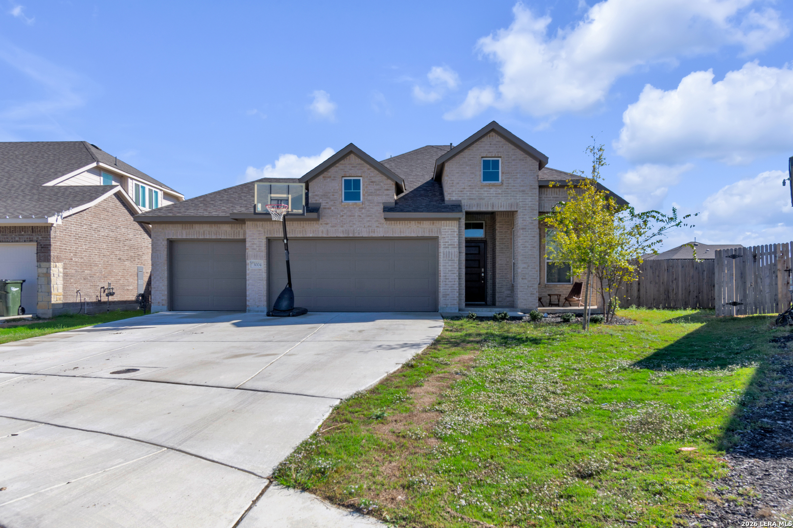 3004 Werra Listing Cover Image