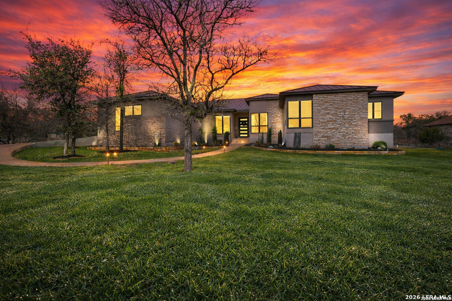 1327 Via Principale Listing Cover Image