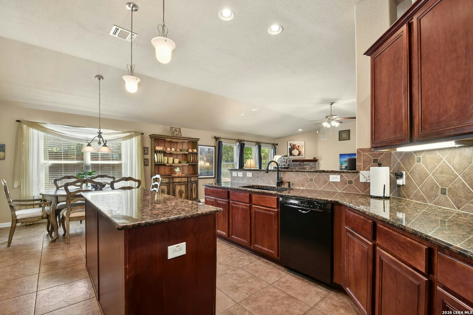 20506 Ashmont San Antonio TX 78258 - Brohill Realty LTD