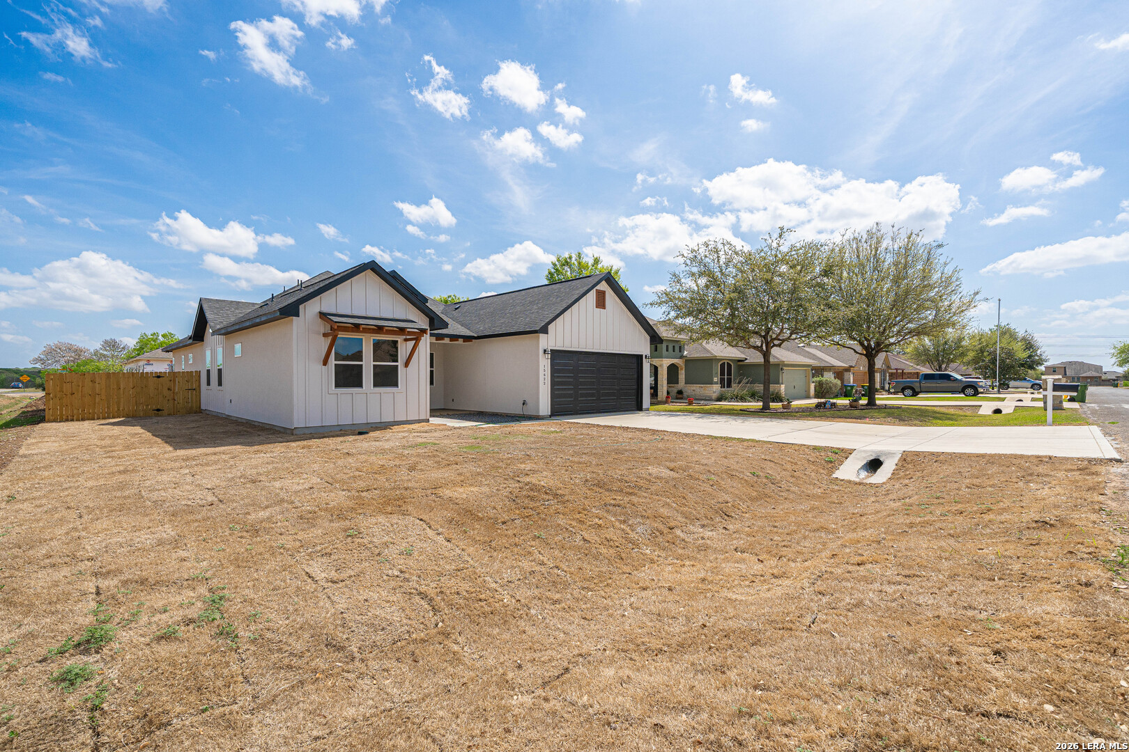 15622 Fox Lane Listing Cover Image