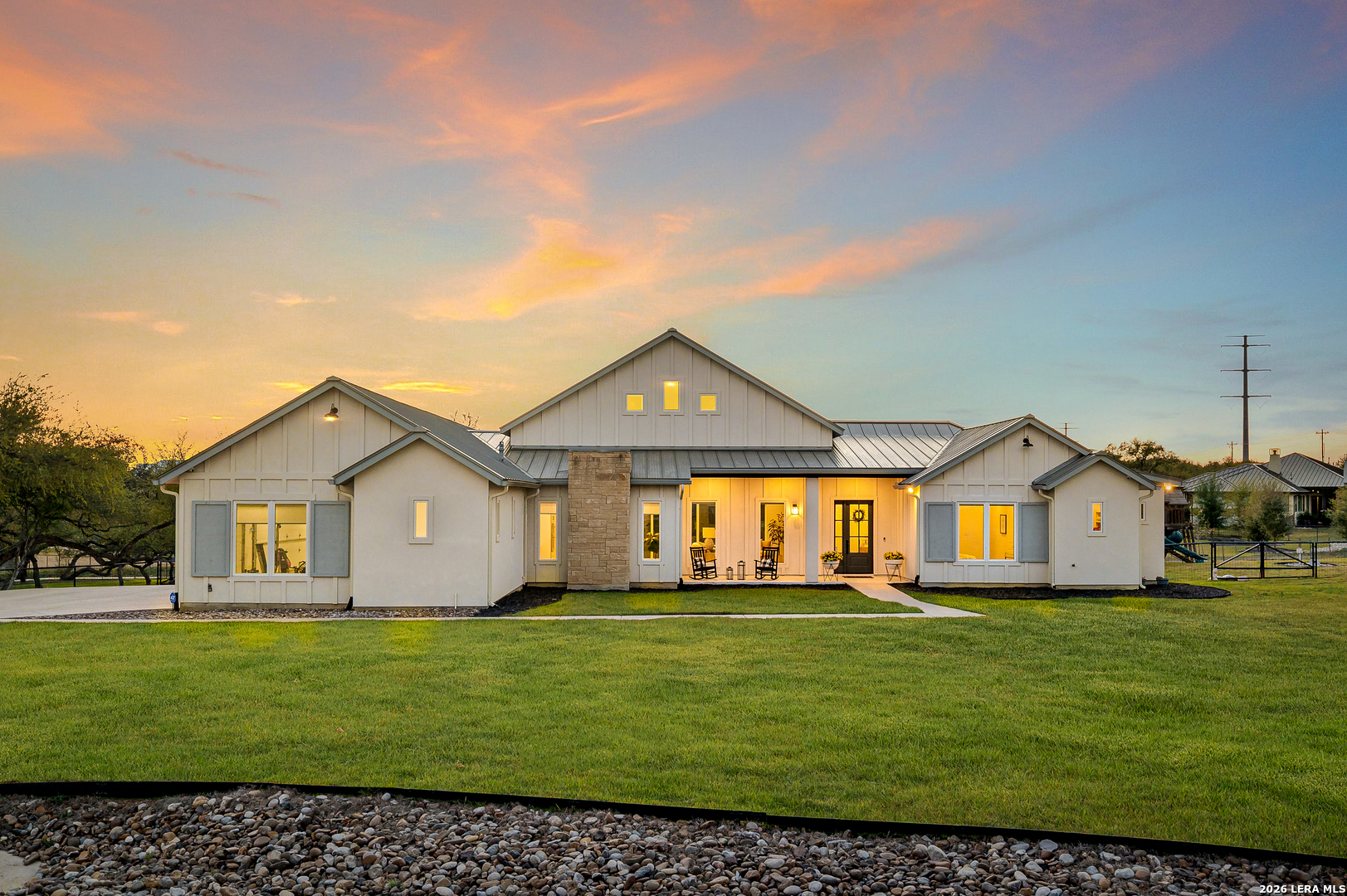 729 Fossil Springs Listing Cover Image