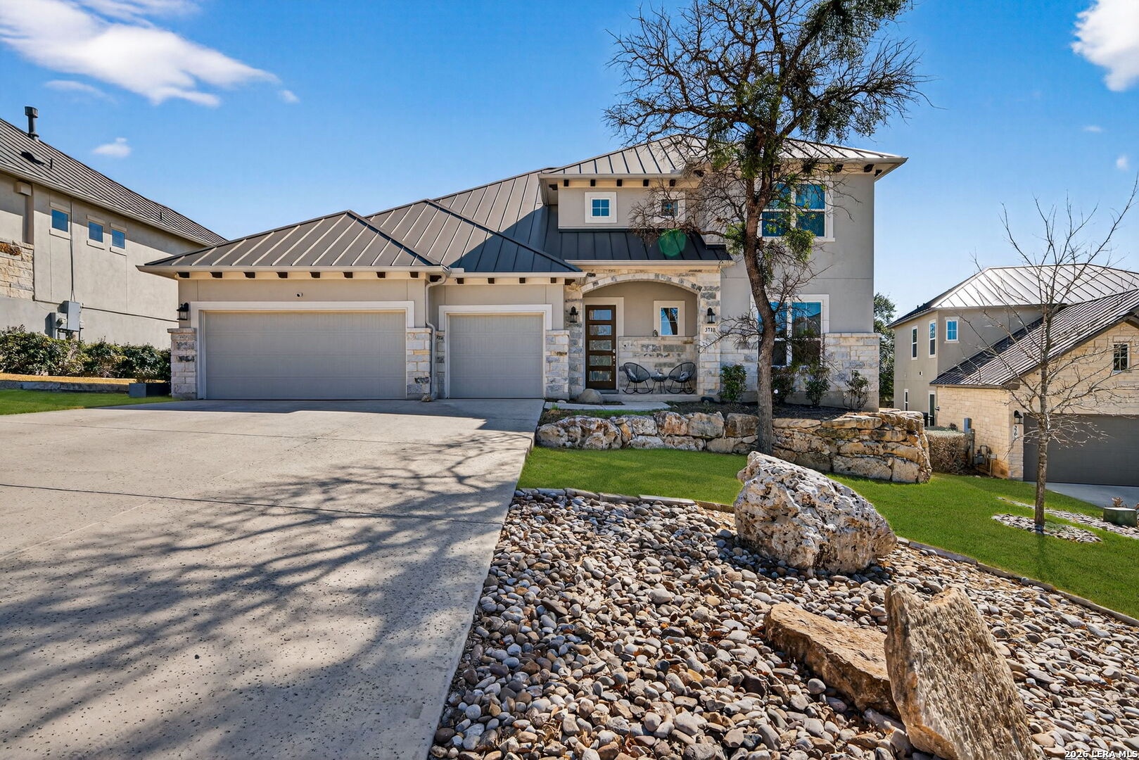 3710 Las Casitas Listing Cover Image