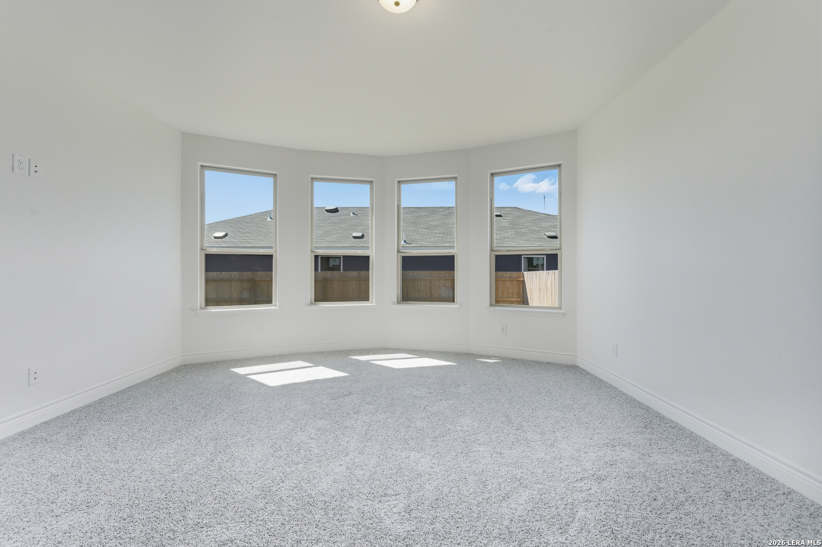 228 WILD CREEK RD, Seguin, TX 78155