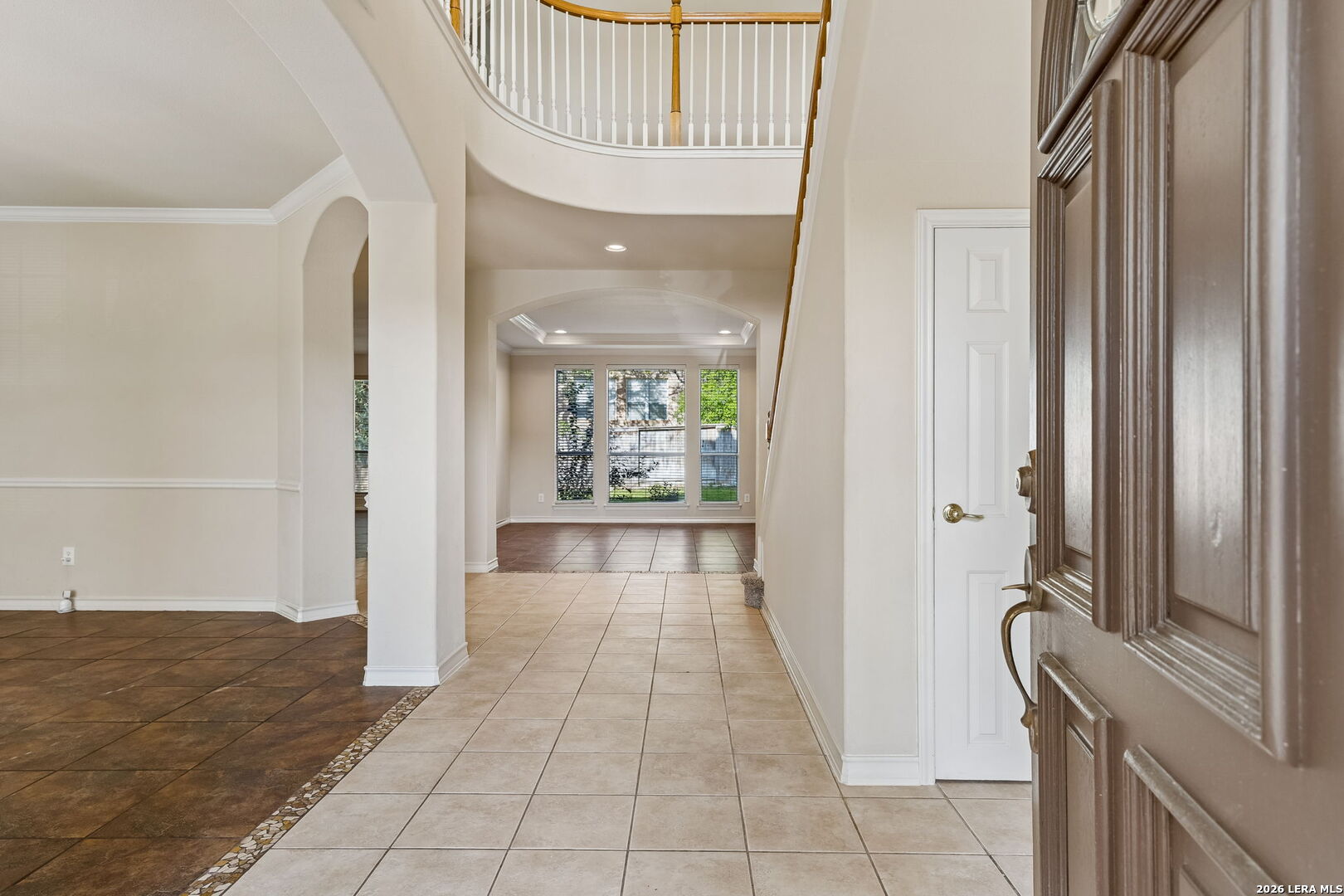 Entry/Foyer