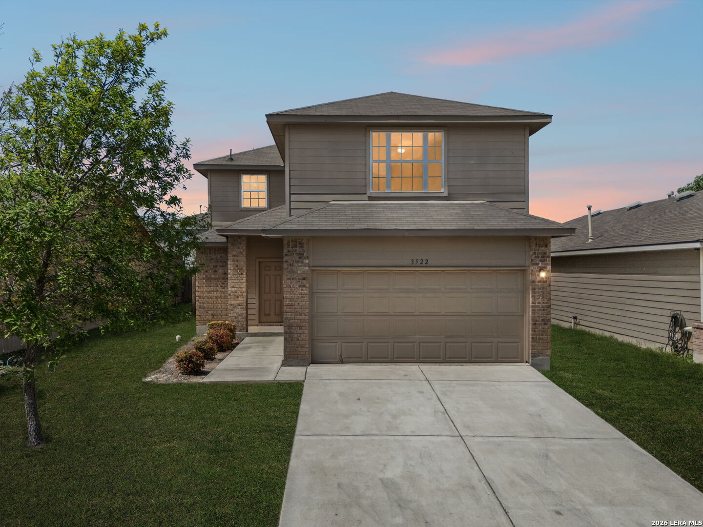 3522 Palmetto Pass Listing Cover Image