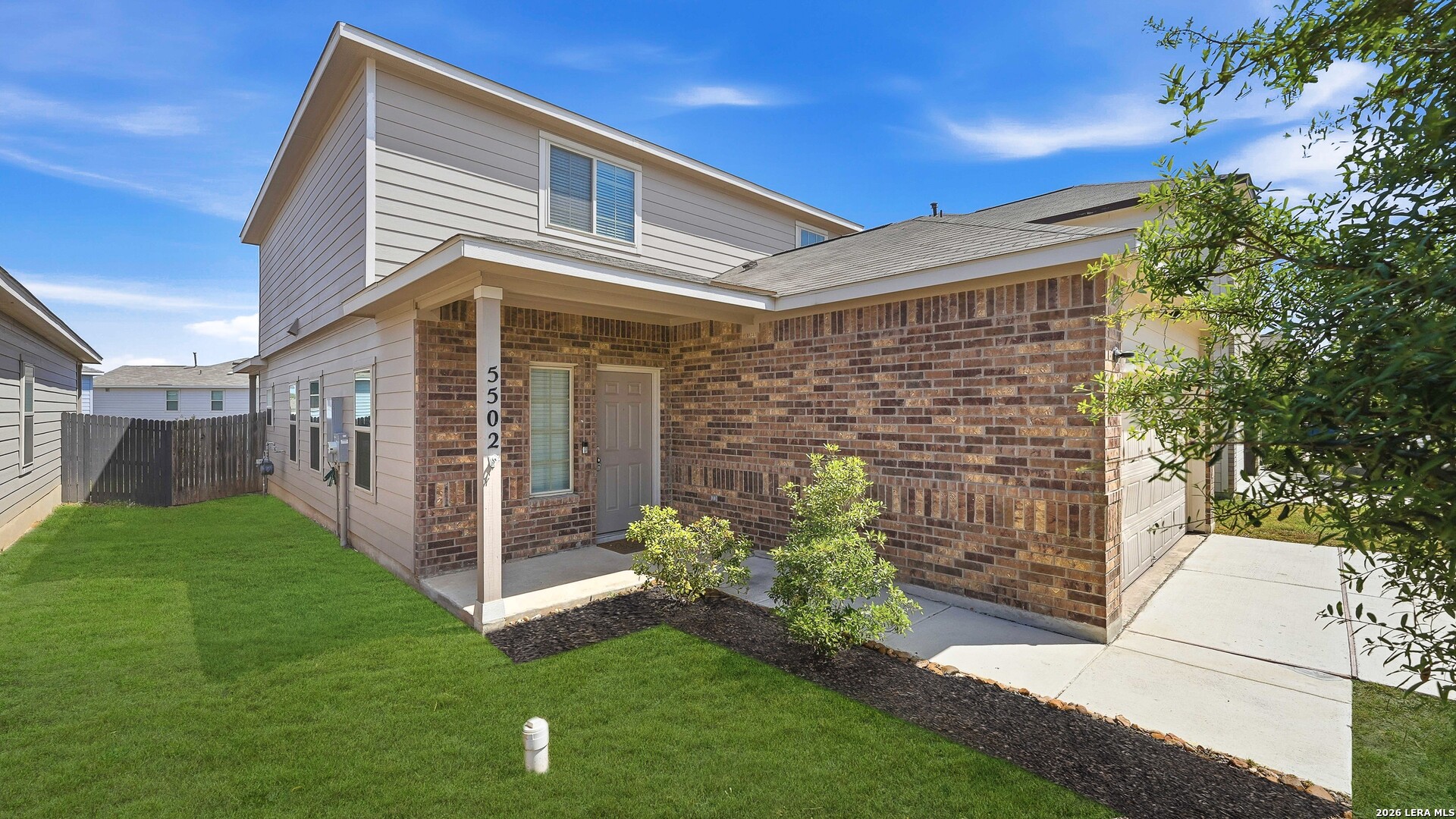 5502 Daniel Way Listing Cover Image