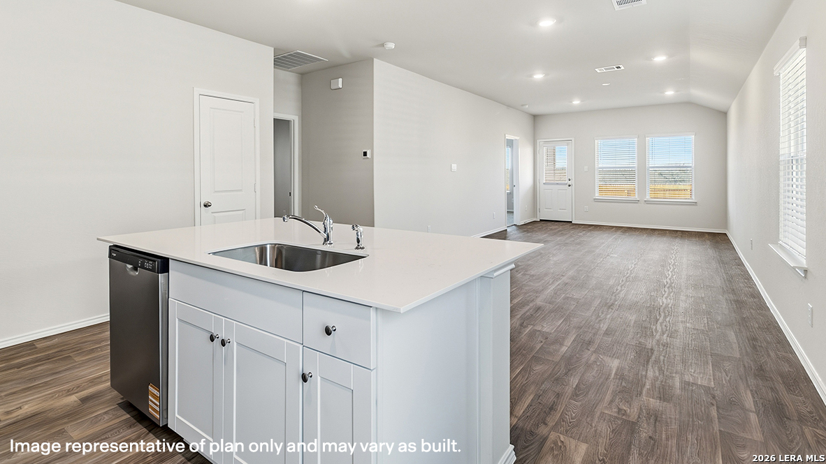 5023 Fannin Crane, San Antonio, TX 78245