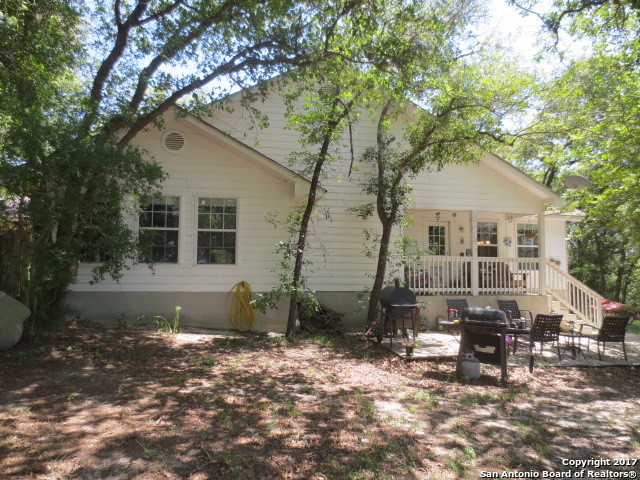 Homes for sale in TX | 165 Great Oaks Blvd,TX 78121 | MLS# 1240373