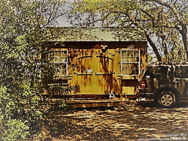 Homes for sale in TX | 165 Great Oaks Blvd,TX 78121 | MLS# 1240373