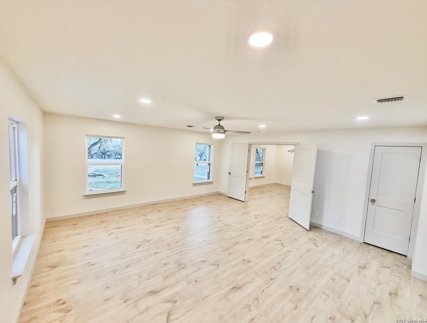 31245 SUNLIGHT DR, Bulverde, TX 78163