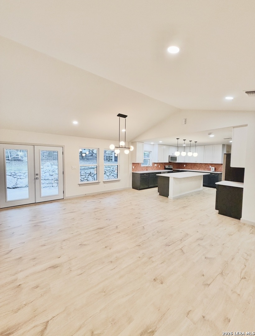 31245 SUNLIGHT DR, Bulverde, TX 78163