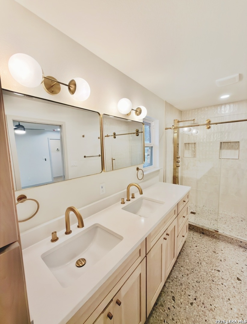 31245 SUNLIGHT DR, Bulverde, TX 78163