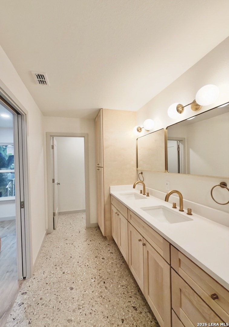 31245 SUNLIGHT DR, Bulverde, TX 78163