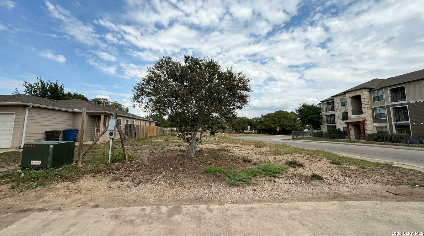 7819 Mg Road Listing Cover Image