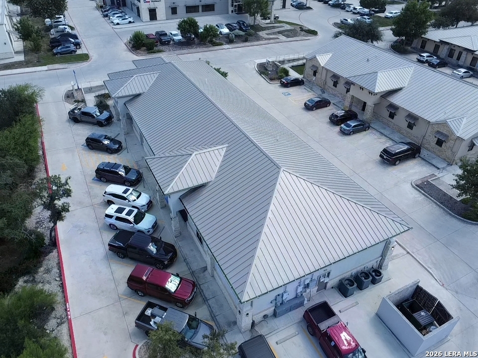 2003 Rogers Rd Listing Cover Image