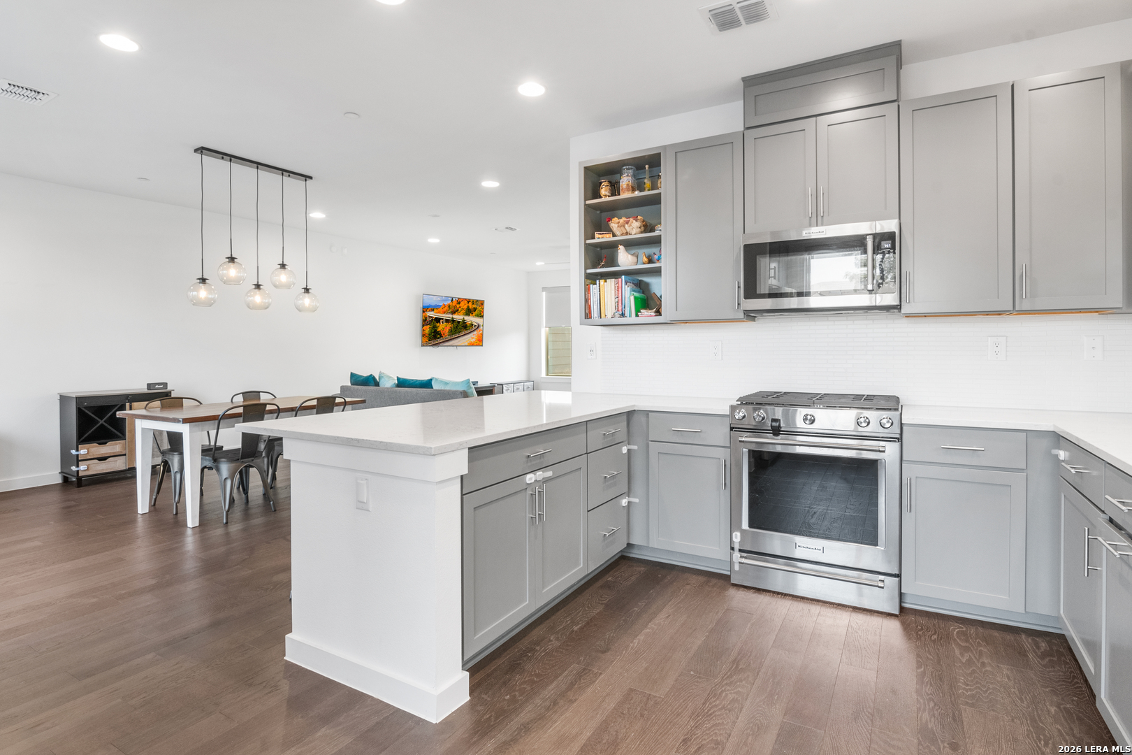 102 Tendick, #606, San Antonio, TX 78209