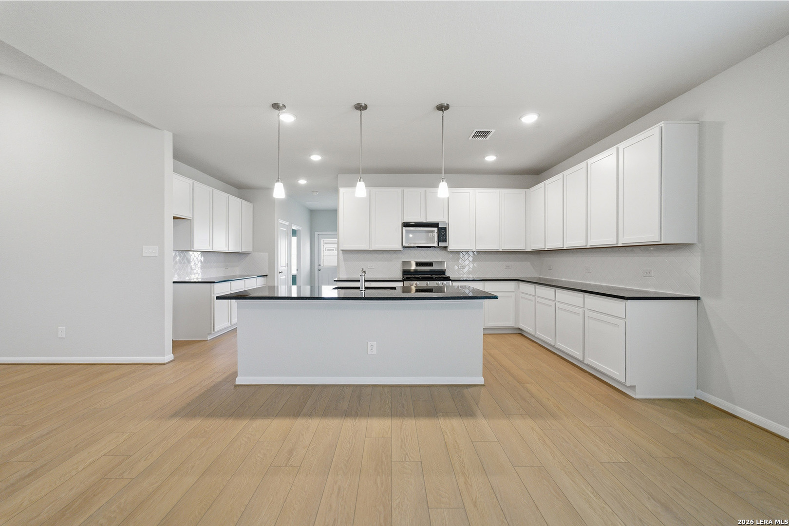 7016 Sycamore Hollow, San Antonio, TX 78252