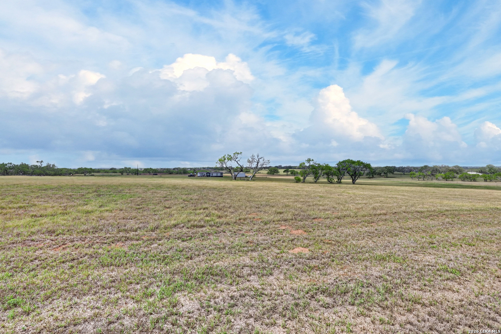 435 Farm to Market 539, Floresville, TX 78114