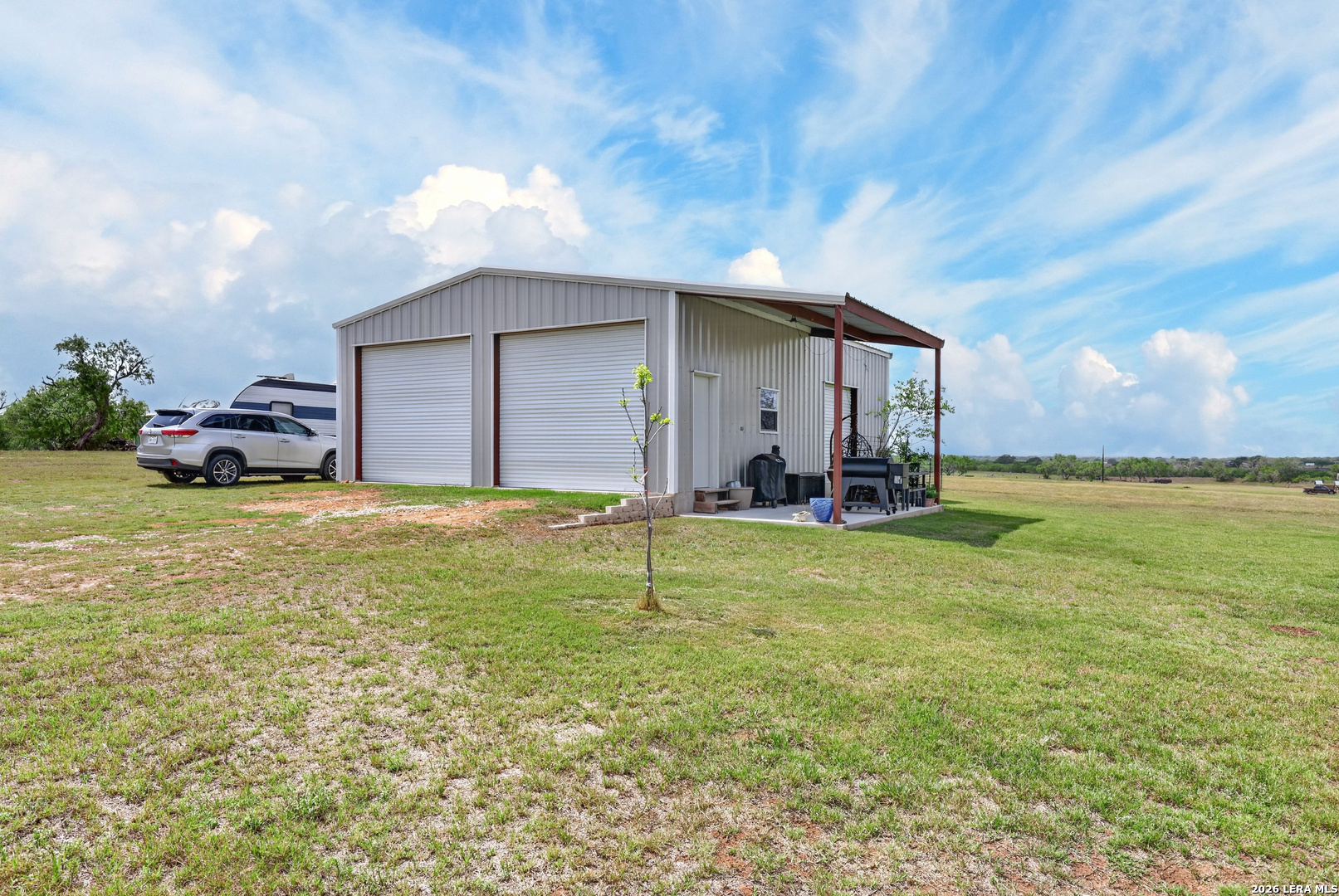 435 Farm to Market 539, Floresville, TX 78114