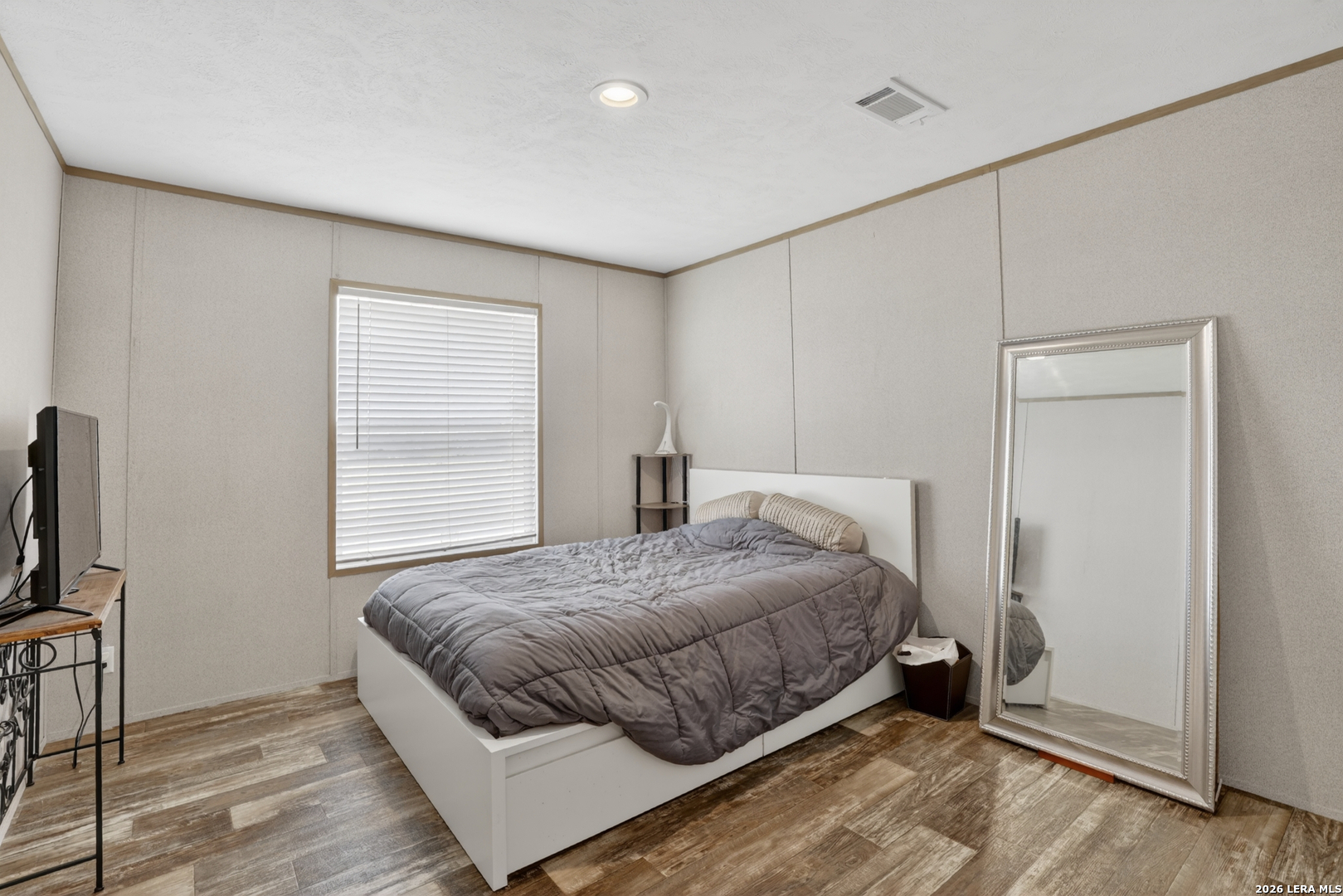435 Farm to Market 539, Floresville, TX 78114