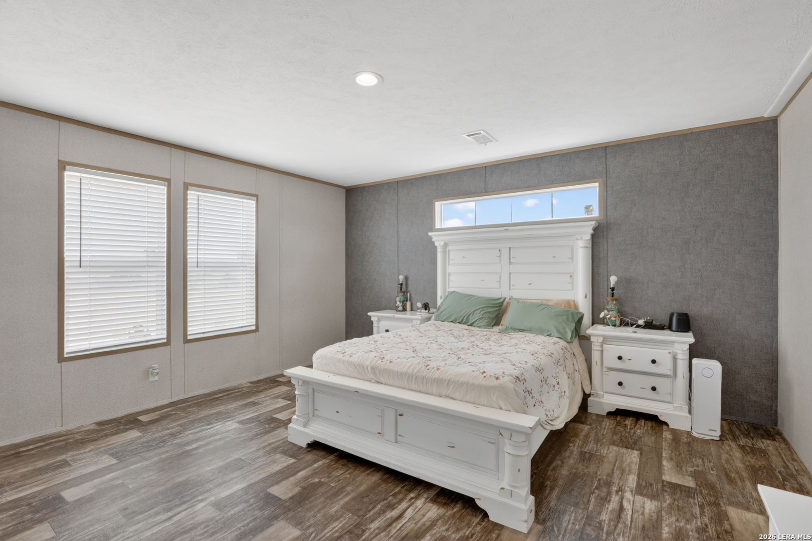 435 Farm to Market 539, Floresville, TX 78114