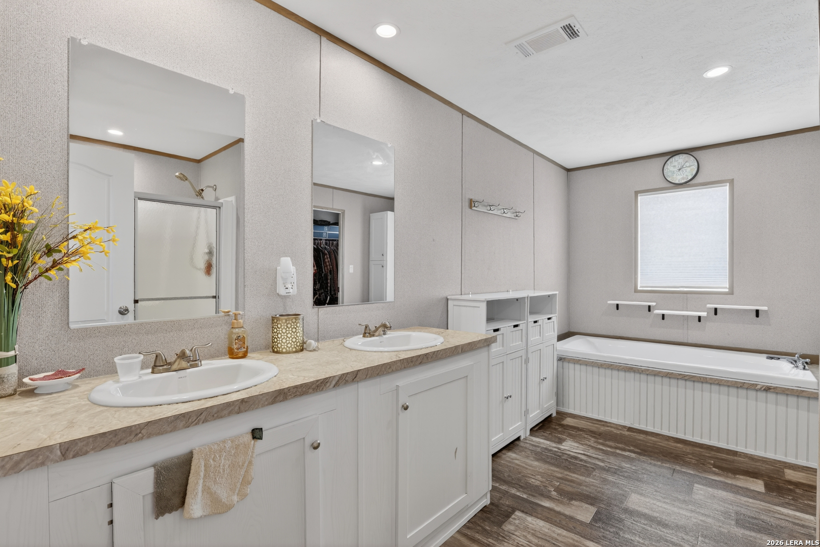 435 Farm to Market 539, Floresville, TX 78114