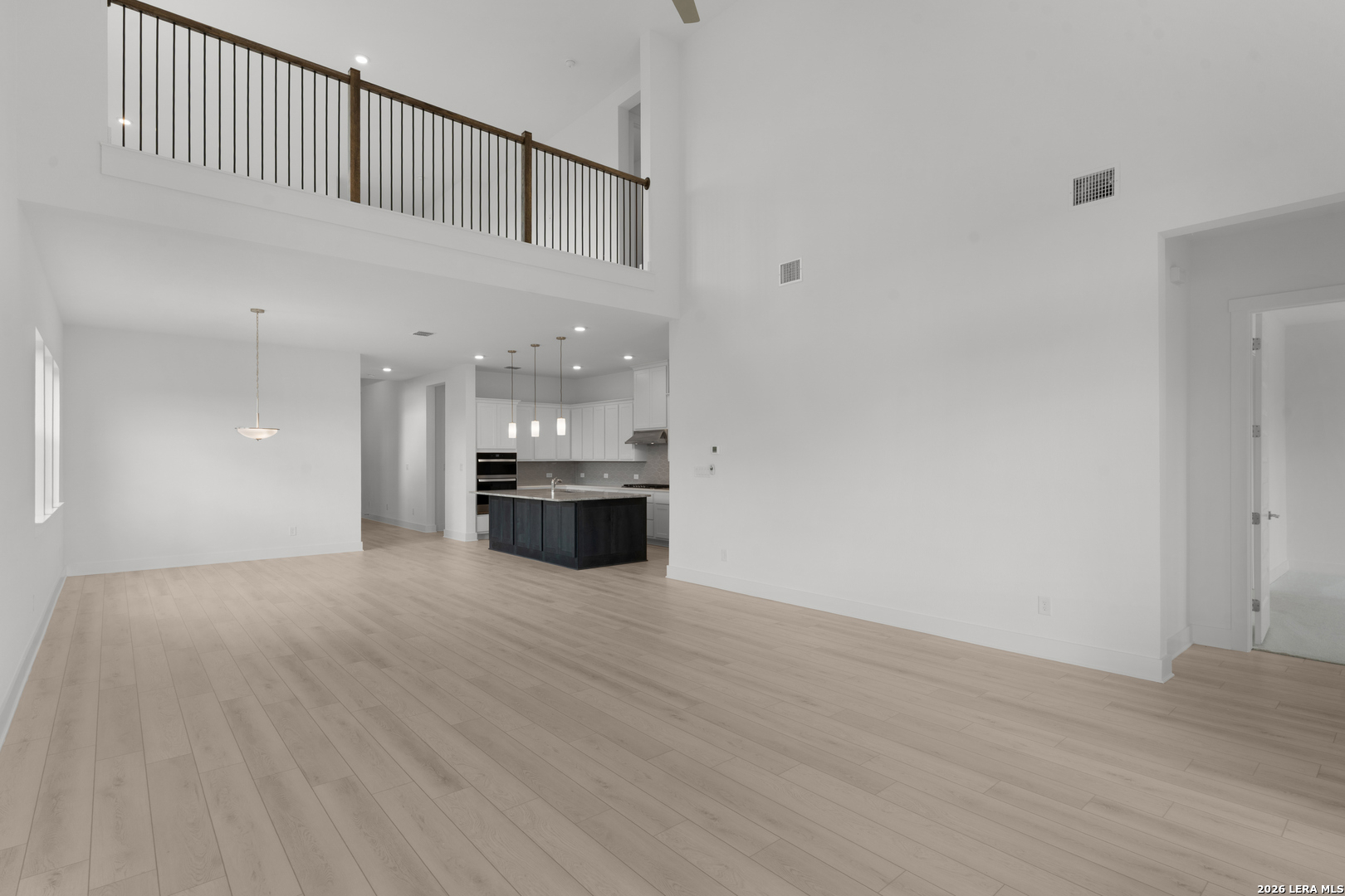 940 Nolte, photo 8