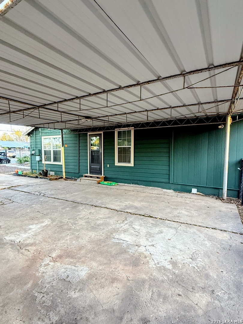 419 Collinsworth Avenue, San Antonio, TX 78225
