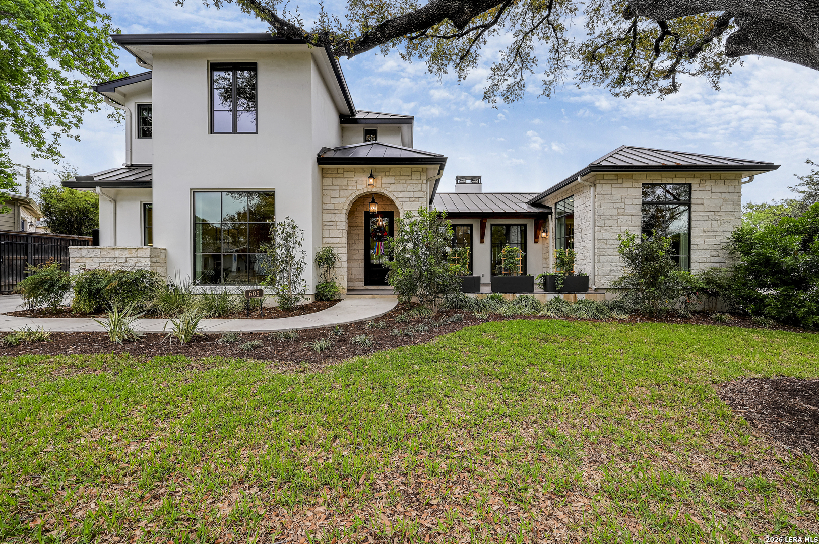 605 Morningside Listing Cover Image