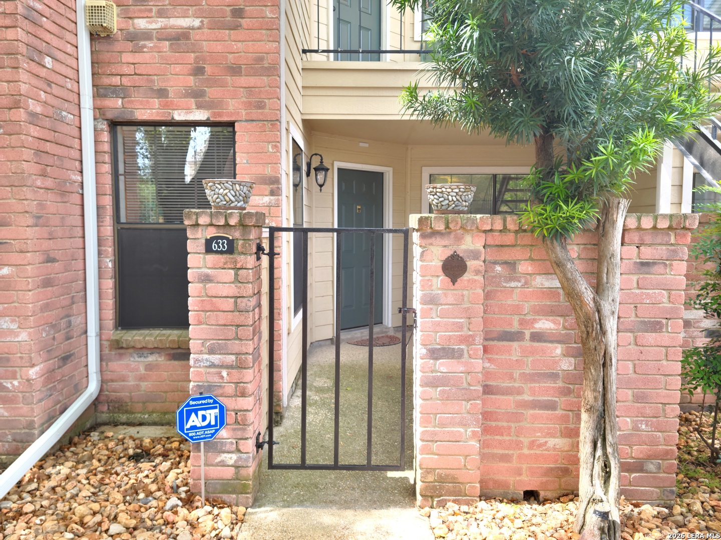 11610 Vance Jackson Rd Listing Cover Image