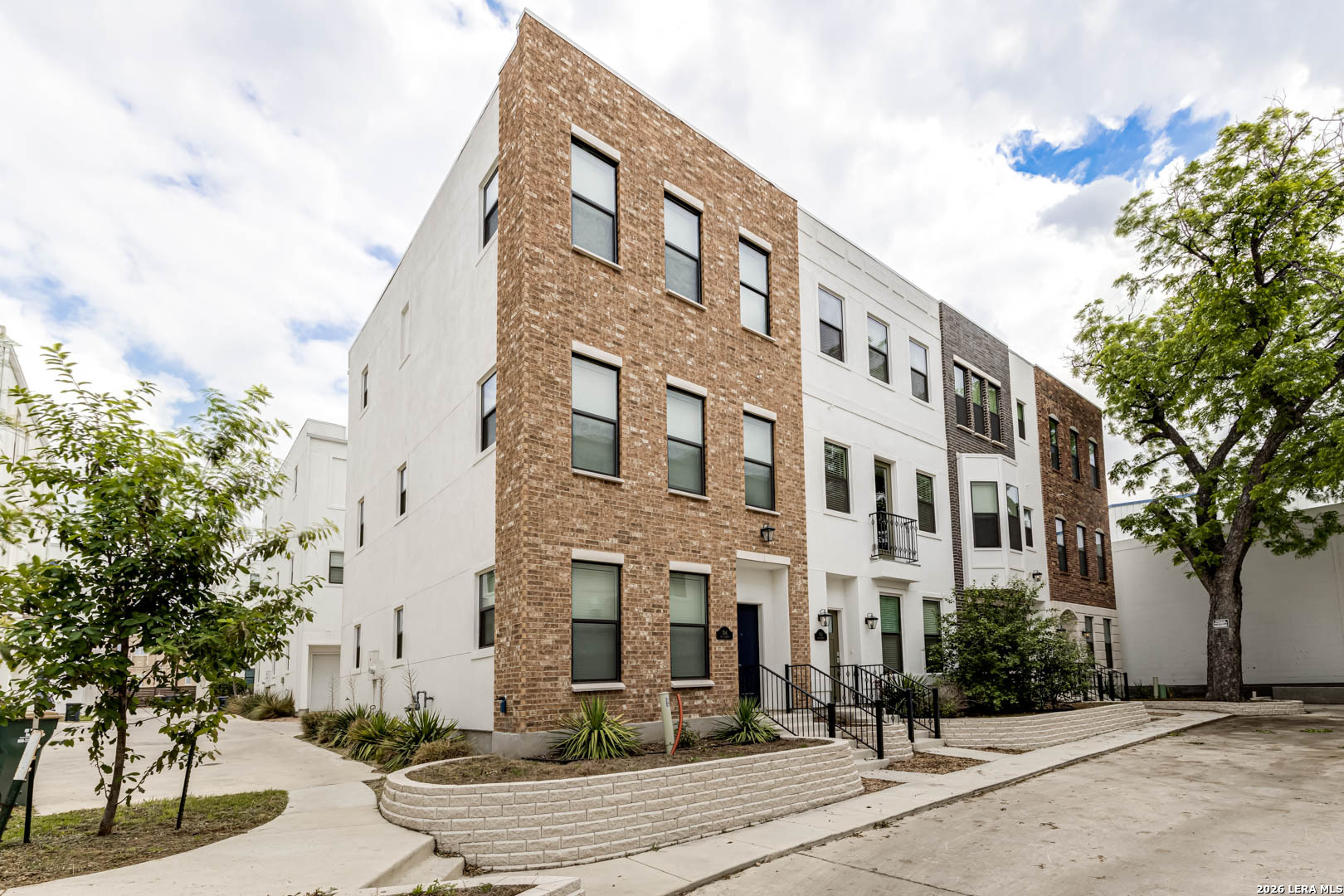 144 Cherry St Listing Cover Image