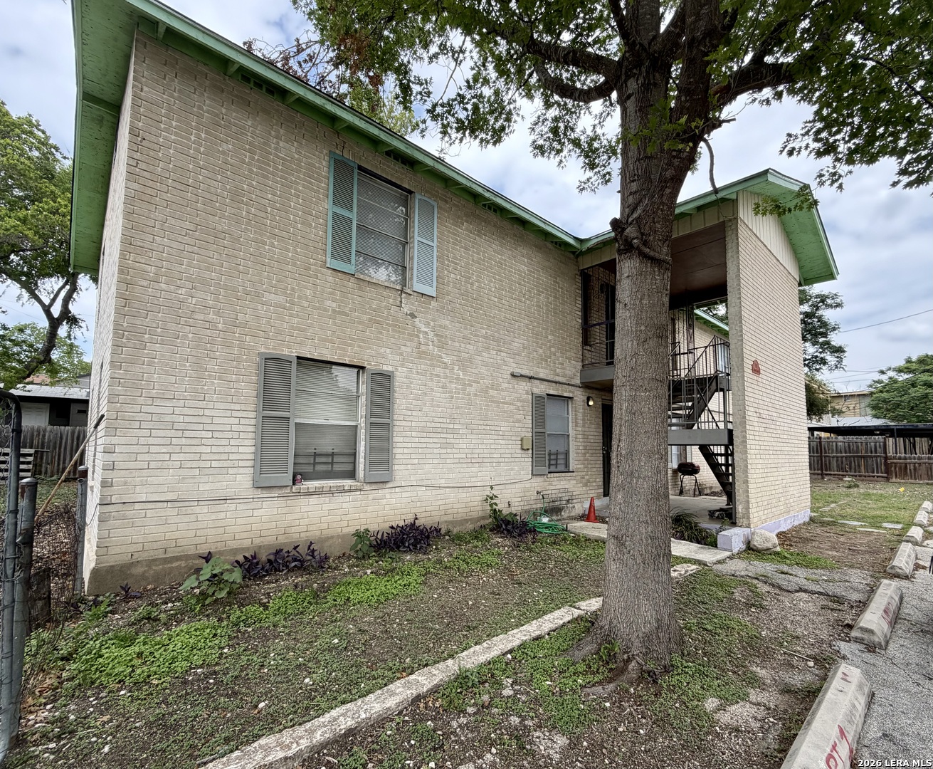 115 Victor Listing Cover Image