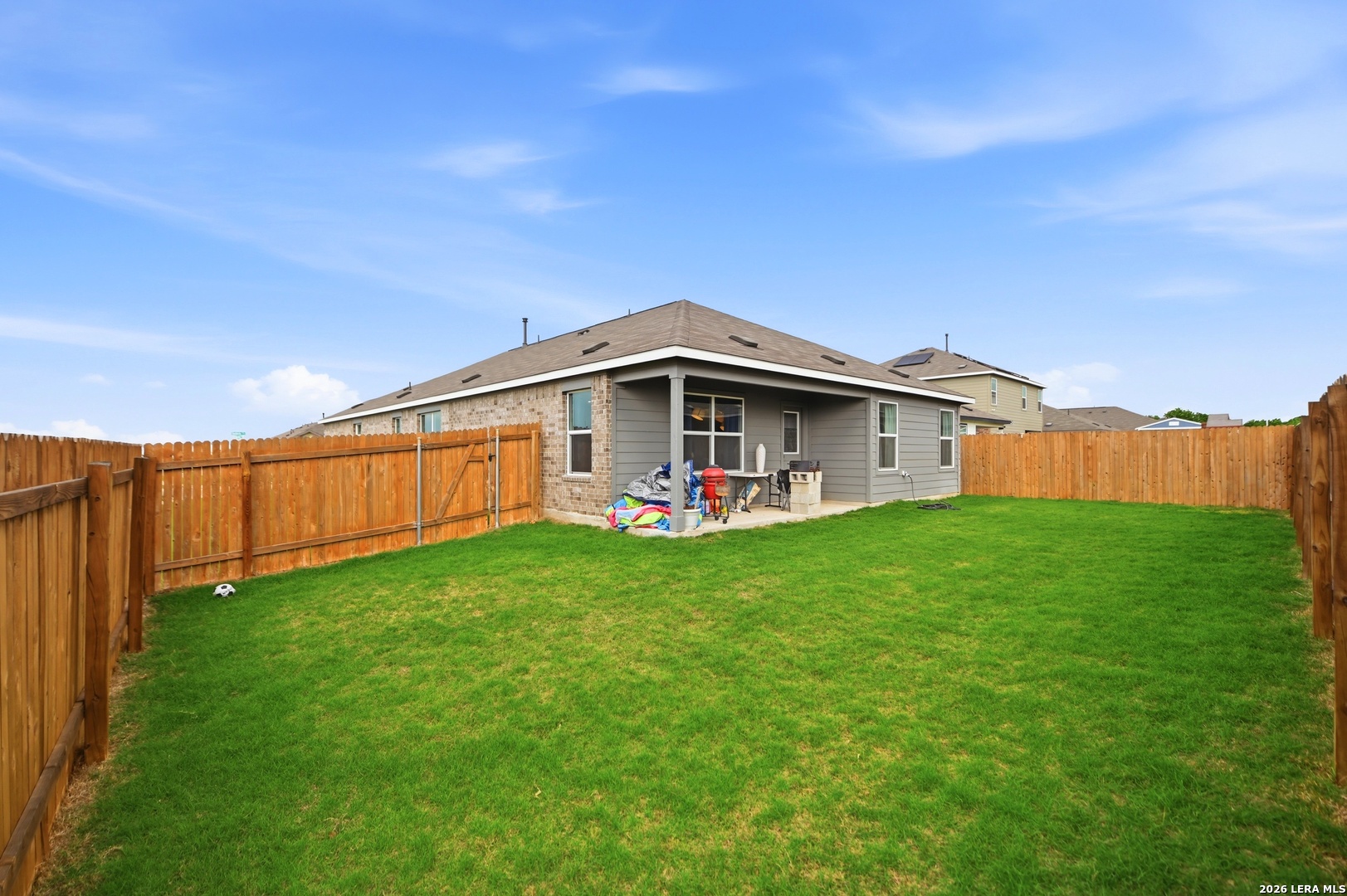 304 SONTERRA DR, San Marcos, TX 78666