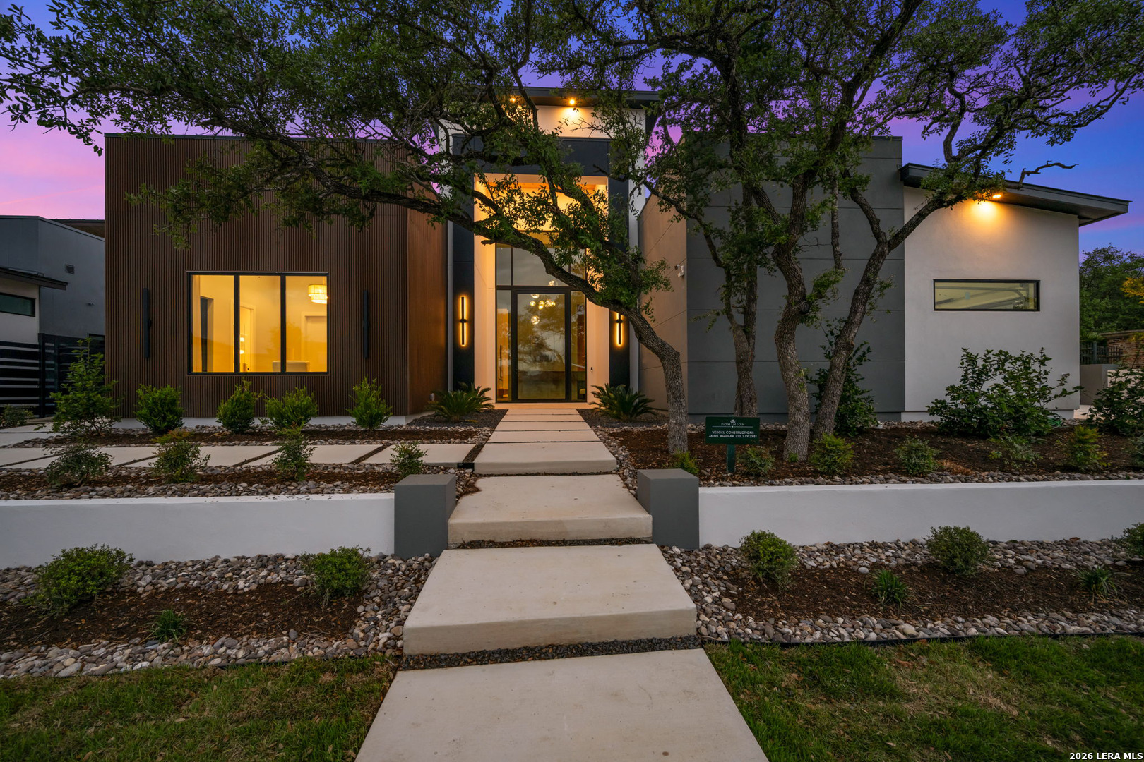 24602 Cliff Line Listing Cover Image