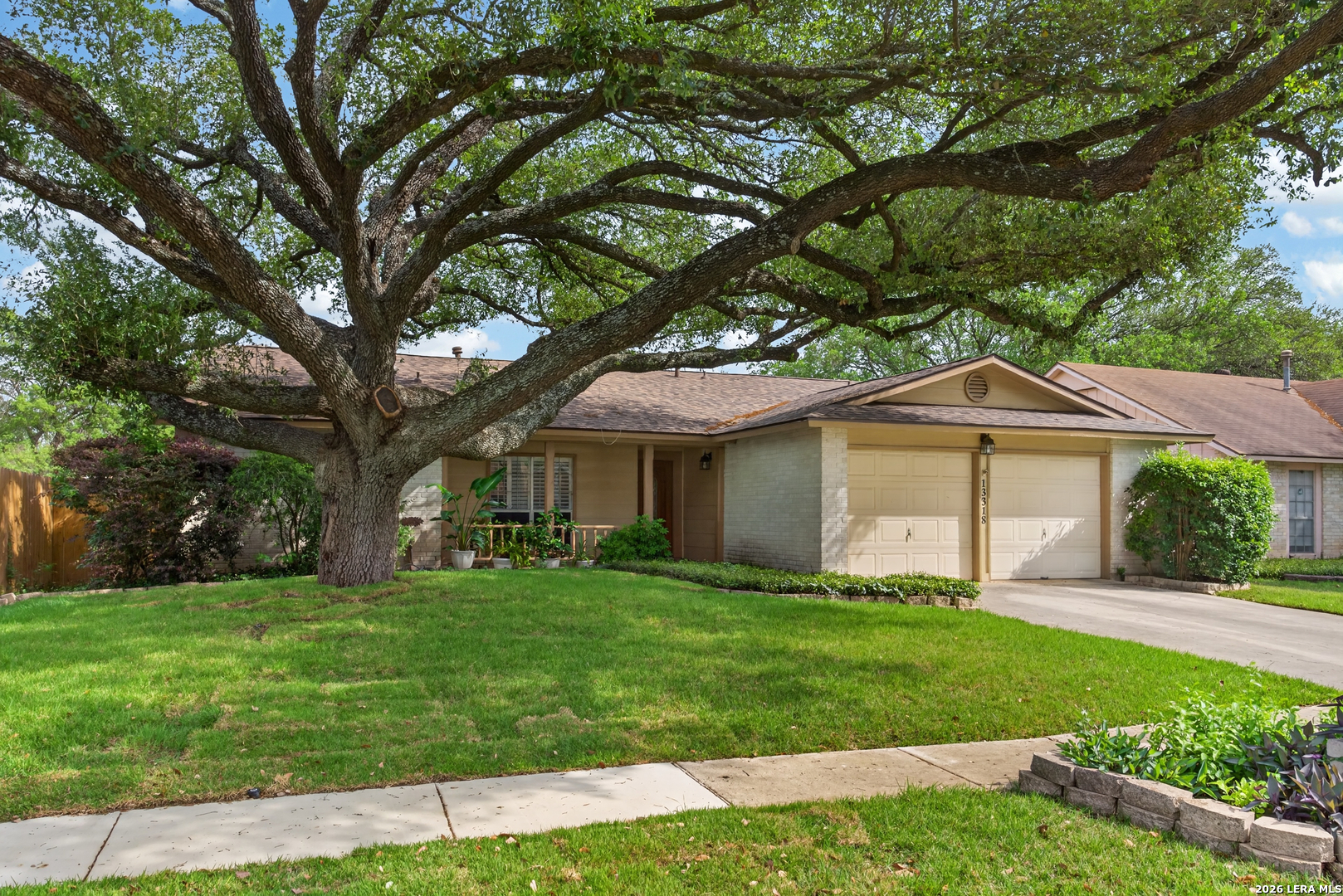 13318 Los Indios St Listing Cover Image